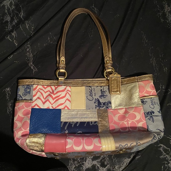 COPY - Coach Gold Pink Blue Patchwork purse - Picture 2 of 13